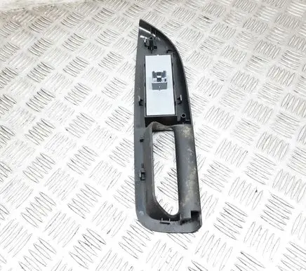 Skoda Octavia Mk2 (1Z) Electric window control switch 1Z0959858A 1Z2867172