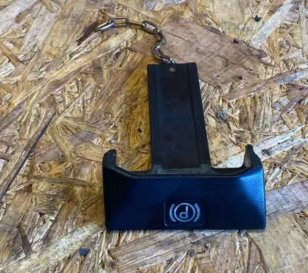 Mercedes-Benz S W126 Hand brake release handle 1264201285