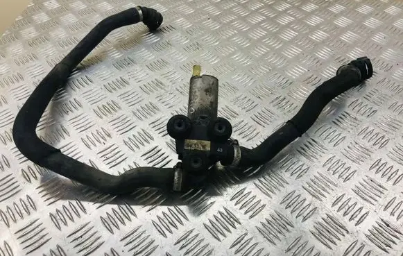 Audi A3 S3 A3 Sportback 8P Coolant heater control valve 64116928246