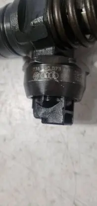 Audi A3 S3 8L Fuel injectors set 038130073