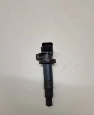 Toyota Corolla E120 E130 High voltage ignition coil 9008019019