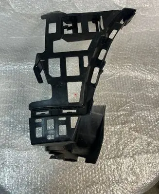 Mercedes-Benz GLA W156 X156 Rear bumper mounting bracket A1568851214