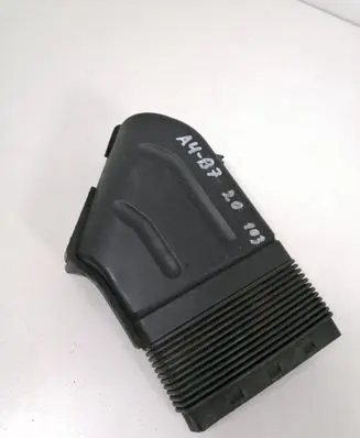 Audi A4 S4 B7 8E 8H Air intake duct part 8E0129617D