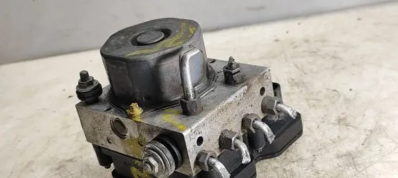 Dacia Sandero ABS Pump 476603249R 269707 19091144357