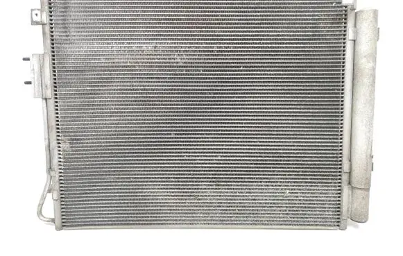 KIA Sorento A/C cooling radiator (condenser)