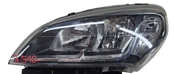 Fiat Doblo Headlight/headlamp 01050699900010.kol