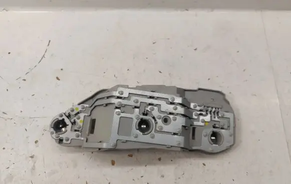 Toyota Corolla Verso AR10 Tail light bulb cover holder 815650F050