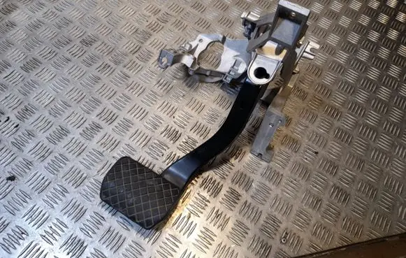 Audi A6 S6 C6 4F Brake pedal 4F1723117F 4F1723140C