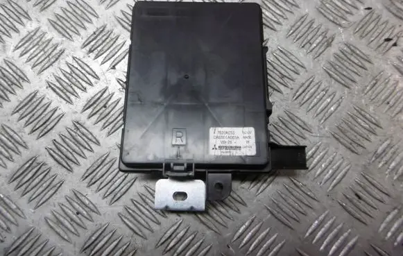 Mitsubishi Outlander Air conditioner control unit module 7820A055