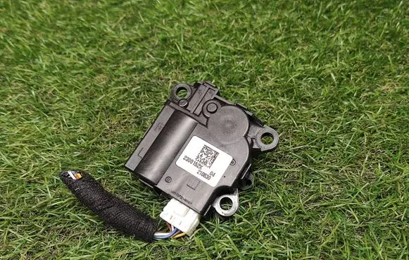 Tesla Model 3 Air flap motor/actuator 2300152X