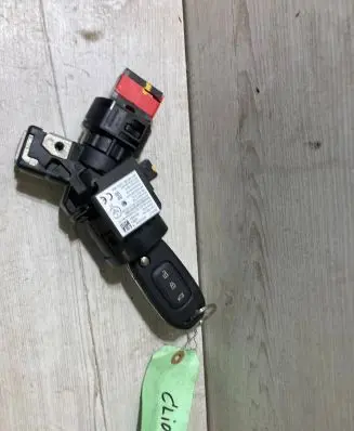 Renault Clio V Ignition lock 285916400r