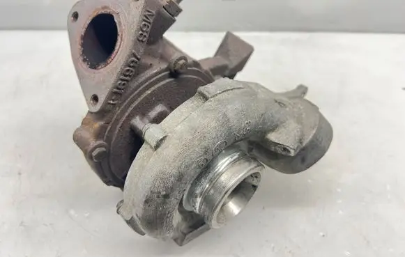 Mercedes-Benz C W204 Turbo A6460901080
