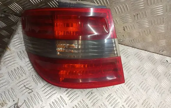 Mercedes-Benz B W245 Rear/tail lights