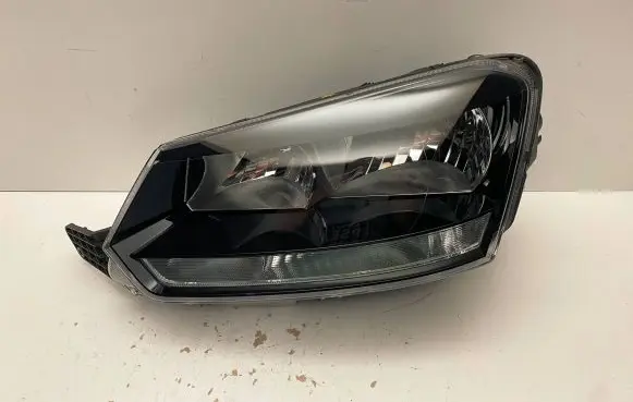 Skoda Yeti (5L) Headlight/headlamp 5L1941015D 34933494 030128620100