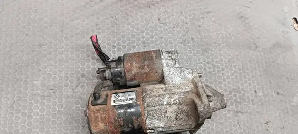 Renault Megane II Starter motor 8200584675A G703 M000T87881