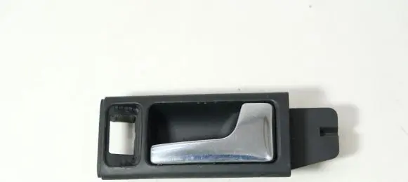Audi A6 S6 C4 4A Front door interior handle 4A0837020C