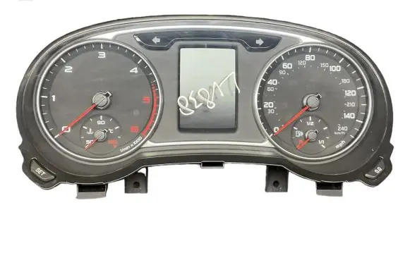 Audi A1 Speedometer (instrument cluster) 8X0920980N A2C53325382 A2C53331519