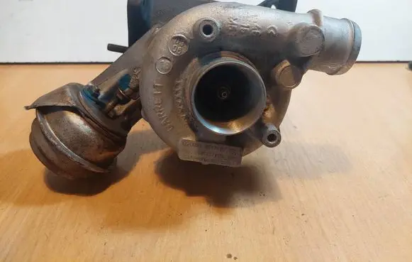 Audi A4 S4 B6 8E 8H Turbo 028145702R GT1749V 454231