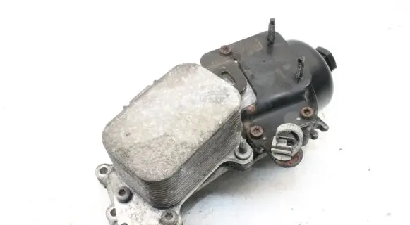 Mazda 5 Engine oil radiator 