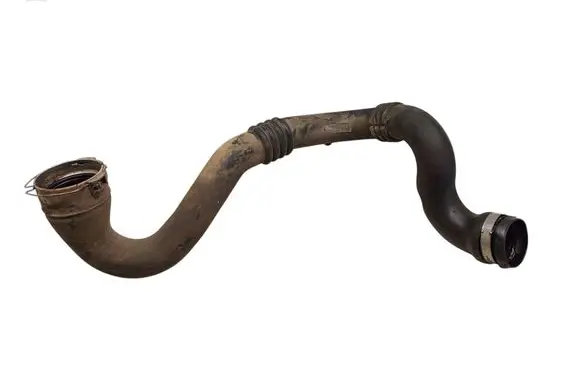 Intercooler hose/pipe