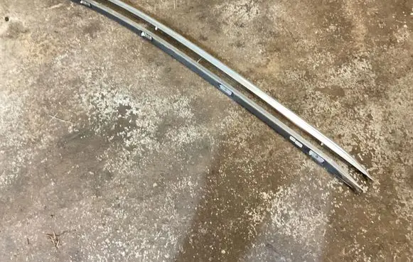Ford Focus Roof bar rail R7J8A JX7BN550A62BF 0702213