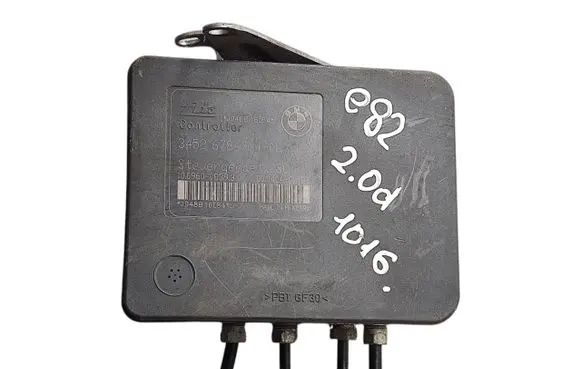 BMW 1 E82 E88 ABS Pump 6791521 6784764 34526784764