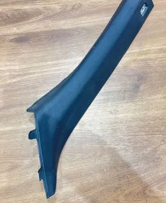 BMW 3 E90 E91 (A) pillar trim 7117468
