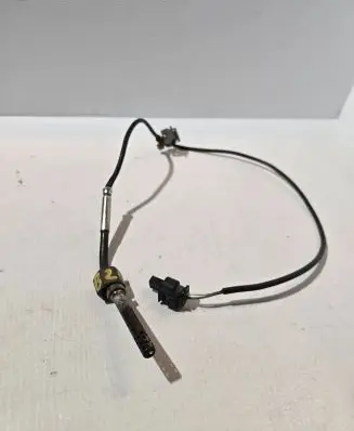 Mercedes-Benz B W245 Exhaust gas temperature sensor A0051539128 0715378806662