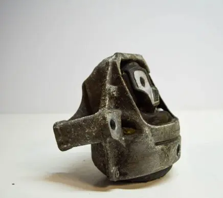 Audi A5 8T 8F Engine mount bracket 8R0199381