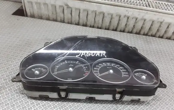 Jaguar X-Type Speedometer (instrument cluster) 1X4F10B885AB