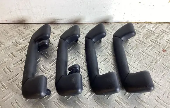 Lexus RX 450H A set of handles for the ceiling 