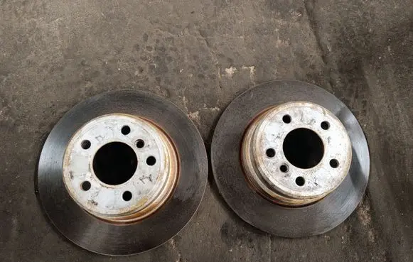 BMW X5 E53 Rear brake disc