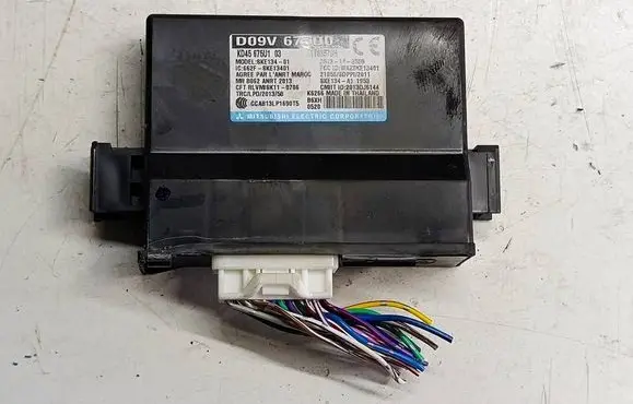 Mazda CX-5 Door central lock control unit/module D09V675U0U4 D09V675U0 KD45675U103