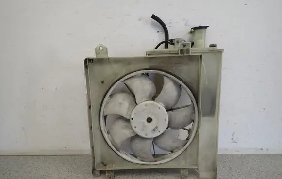 Toyota Aygo AB10 Air conditioning (A/C) fan (condenser) 16360-0Q020-00