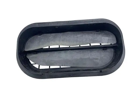 Volkswagen Golf VII Quarter panel pressure vent 6R0819465