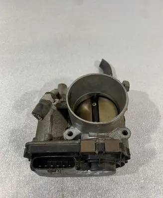 Subaru Outback Electric throttle body valve 16112AA010