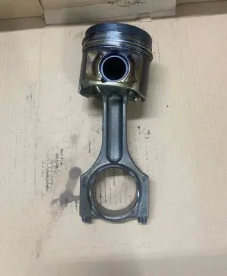 BMW X5M E70 Piston with connecting rod 11248508023
