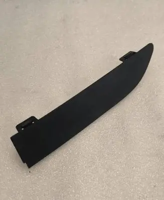 BMW X5 E53 Front tow hook cap/cover 8250414