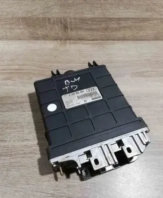 Audi A4 S4 B5 8D Engine control unit/module ECU 0281001221 028906021E