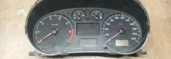 Seat Cordoba (6K) Speedometer (instrument cluster) 110008924024
