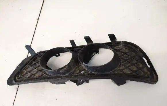 Mercedes-Benz E W212 Front bumper lower grill a2128850823