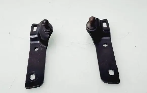 BMW 1 F20 F21 Shock absorber/damper mounting bracket 