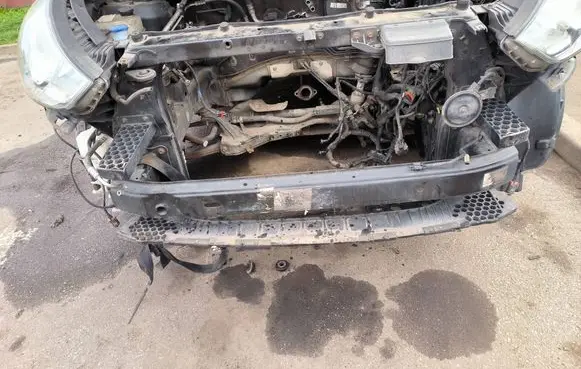 Hyundai ix35 Radiator support slam panel