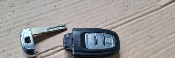 Audi Q5 SQ5 Ignition key/card 8T0959754D