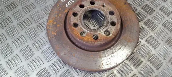 Volkswagen Golf Plus Front brake disc
