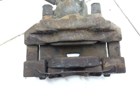 Peugeot Partner Front brake caliper