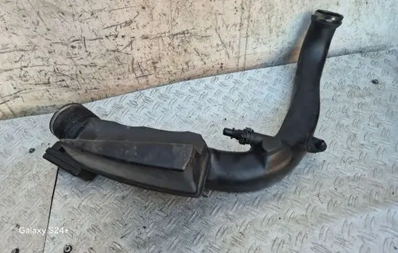 Volvo XC60 Intercooler hose/pipe 31274766