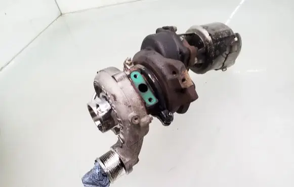 Jaguar XF X250 Turbo AX2Q6K632BC 75080403