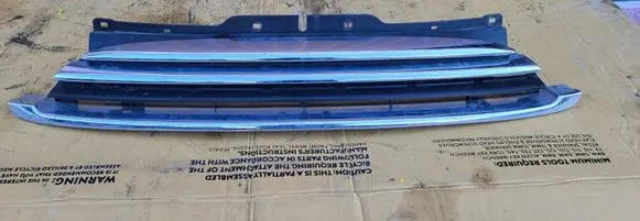 Mini One - Cooper Coupe R56 Front grill 2752363