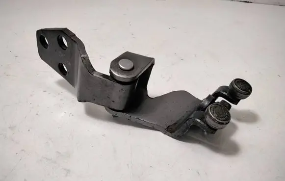Pontiac Trans Sport Sliding door middle roller runner 